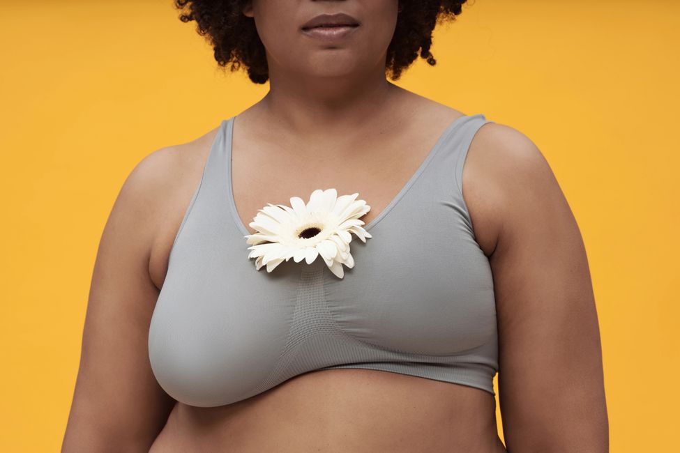 Schulter,Nacken,Glück,Ellenbogen,Brustkorb,Torso,Plus-Size-Model,Bauch,Magen,Fotoshooting,