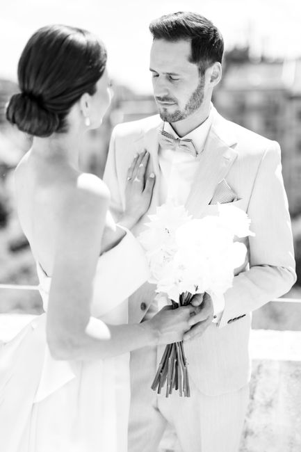 Hochzeitskleid, Frisur, Schulter, Braut, weiß, Blume, Brautkleidung, Blitzlichtfotografie, Mode, glücklich,